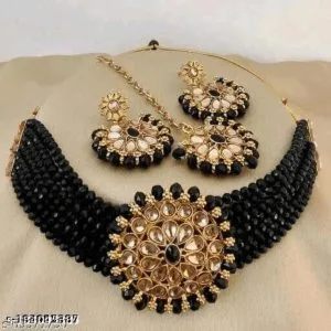 Aishariya Choker Set