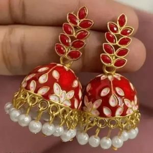 Fashionable Beautiful Earrings & Studs