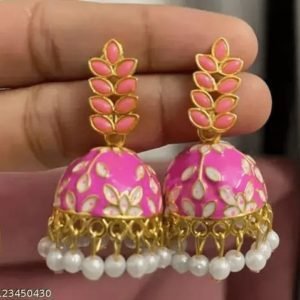 Fashionable Beautiful Earrings & Studs