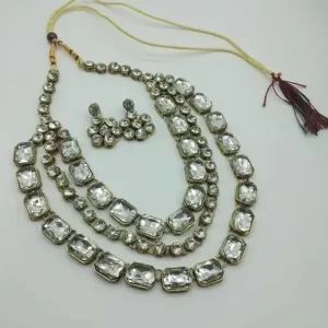 KHARIDLE Glittering Kundan Set