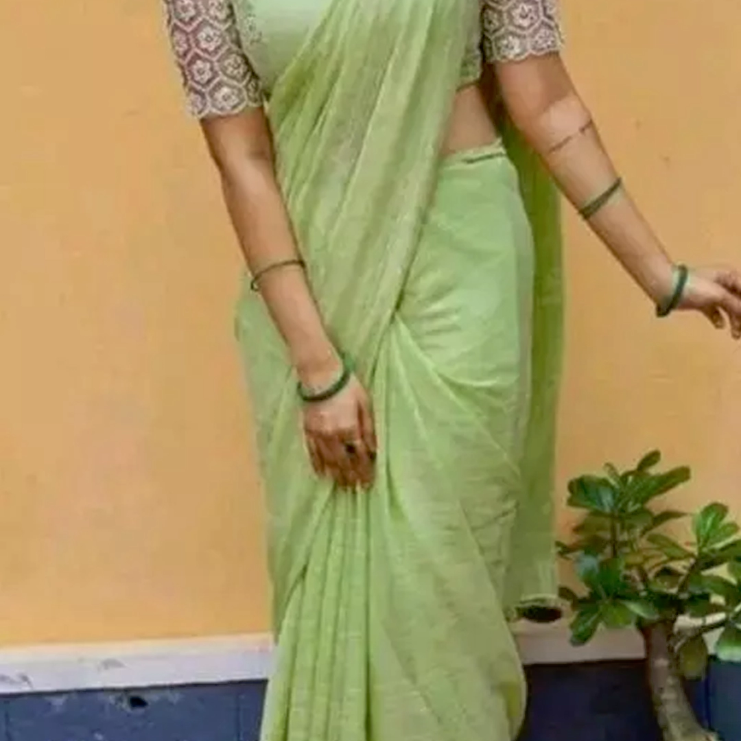 KHARIDLE Shimmer Georgette Saree - Image 4