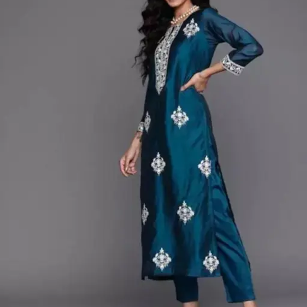 KHARIDLE Ethnic Wear Fanc Heavy Kurta Set - Image 2