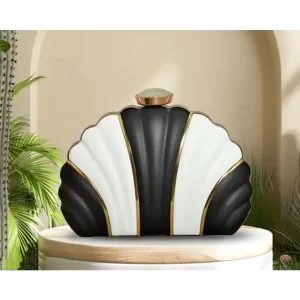 KHARIDLE Black & White Shell-Shaped Clutch